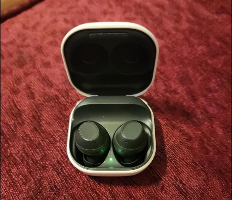 Samsung Galaxy Buds FE Review: Mid-price and a Great Sound